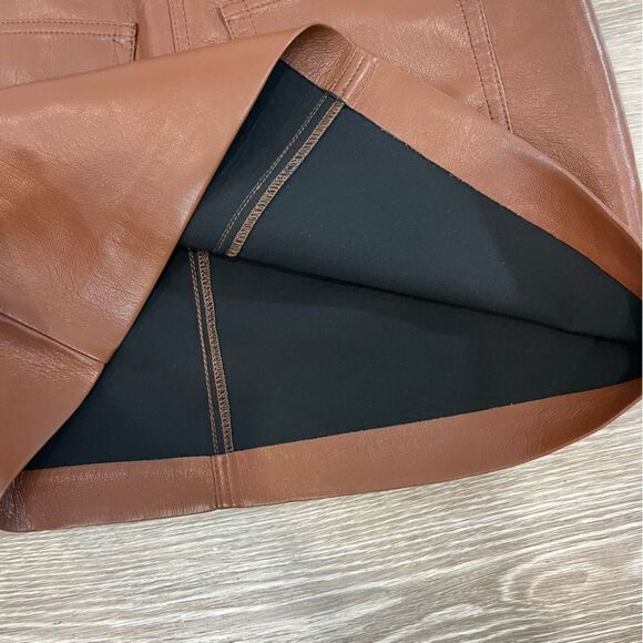 Wilfred Aritzia Chemistry Skirt Brown Faux Leather Stretchy Mini skirt sz 2 - Picture 10 of 10